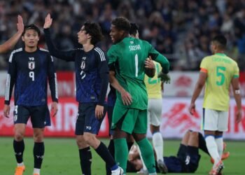 Brasil amarga derrota histórica para o Japão em amistoso em Tóquio