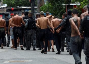 Operação no Rio deixa 18 suspeitos mortos e 56 presos