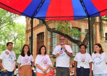 Fiocruz celebra dia da multivacinação com valorização da ciência