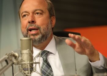 Apagão: ministro diz que houve problema em infraestrutura