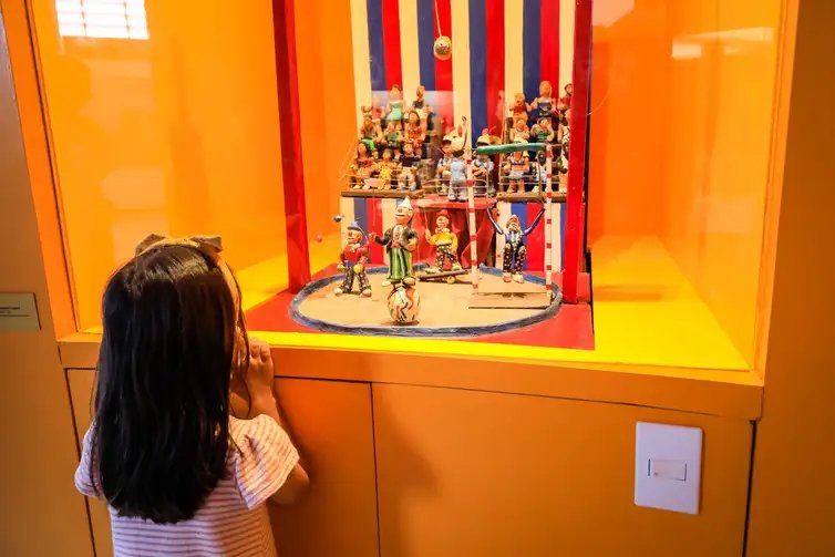 Rio de Janeiro (RJ), 12/10/2024 - O Museu do Pontal celebra o Dia da Criança e os 3 anos de sua nova sede, na Barra da Tijuca, com uma maratona circense. O Festival de Circo no Museu do Pontal terá espetáculos e performances do mundo do picadeiro, apresentações musicais, brincadeiras e oficinas. Foto: Ratão Diniz/Divulgação