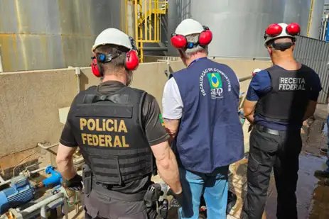 PF/Divulgação São Paulo (SP), 16/10/2025 - A Polícia Federal, a Receita Federal, o Ministério da Agricultura Pecuária e Abastecimento e a Agencia Nacional do Petróleo realizam a chamada Operação Alquimia com escopo de fiscalizar 24 empresas atuantes no setor sucroalcooleiro. Foto: PF/Divulgação