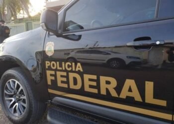 PF cumpre mandados de busca sobre comércio irregular de smartphones na Bahia