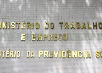Prazo para divulgar relatório de transparência salarial acaba hoje