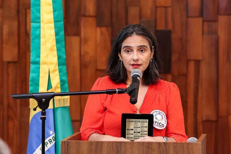 Brasília (DF), 24/10/2025 - Órfãos do Covid. Paola Falceta. Foto: Lucas Kloss/Assembléia Legislativa do Rio Grande do Sul