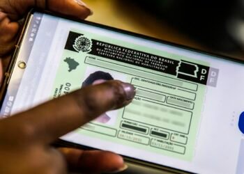 Governo lança consulta sobre fim da exigência de autoescola para CNH