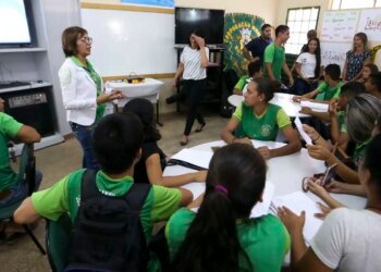 Liminar mantém presença de professores em salas de leitura de SP
