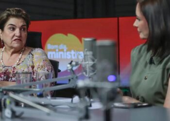 Governo vai analisar propostas da 5ª CNPM sobre combate ao feminicídio