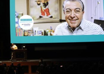 Mauricio de Sousa é homenageado na abertura da Mostra de Cinema de SP