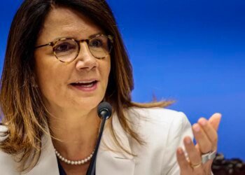 Licença na Margem Equatorial deve impulsionar debates, diz Ana Toni