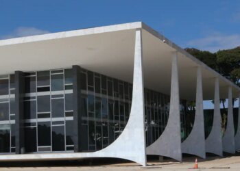 STF forma maioria contra atuação de enfermeiros em aborto legal