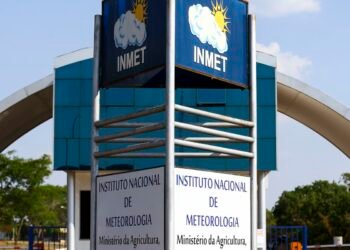 Após tornado, massa fria deve derrubar temperaturas no Paraná