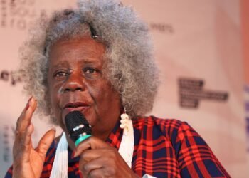 Conceição Evaristo é a 1ª personalidade homenageada em vida pela Flup