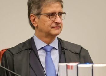 Em sabatina no Senado, Gonet diz que não há criminalização da política