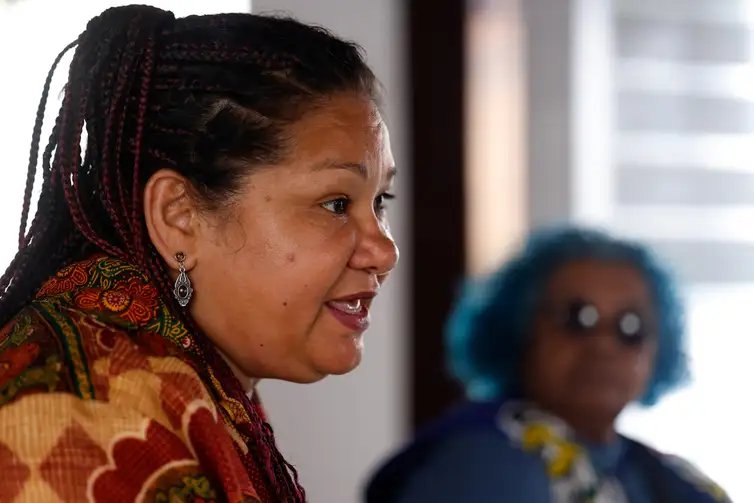 Belém (PA), 20/11/2025 - Maria Malcher, coordenadora de projetos do Cedenpa (Centro de Estudos e Defesa do Negro do Pará) e Nilma Bentes, ativista do movimento negro, no Cedenpa. Foto: Tânia Rêgo/Agência Brasil