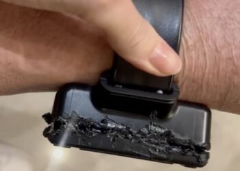 Bolsonaro usou solda para tentar abrir tornozeleira; confira vídeo