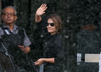 Bolsonaro recebe a ex-primeira-dama Michelle na PF