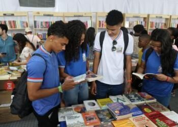 FLICoité estreia celebrando literatura, identidade e protagonismo estudantil no Sertão dos Tocós | SECOM