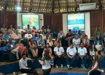 Sema e Inema participam de workshop sobre erosão costeira na Praia do Forte | SECOM