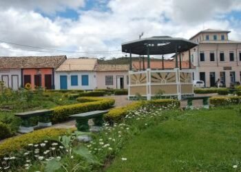 SEI apresenta estudo inédito sobre o impacto econômico de eventos turísticos em Mucugê | SECOM