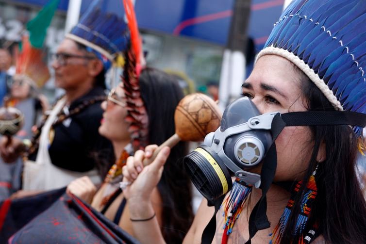Bruno Peres/Agência Brasil Belém (PA), 14/11/2025 - Marcha Global pelo Clima, evento paralelo à COP30. Foto: Bruno Peres/Agência Brasil