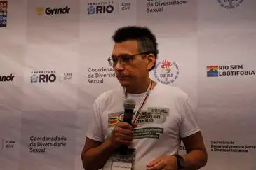 Rio de Janeiro (RJ0, 23/11/2025 - Parada do Orgulho LGBTI+ do Rio celebra 30 anos e reforça visibilidade. Cláudio Nascimento, presidente do Grupo Arco-Íris de Cidadania LGBTI+. Foto: Tuany Faria/Divulgação