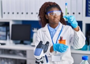 Jovens negros chegam à universidade, mas não ao mercado de trabalho