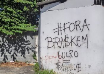 Vítimas de afundamento de solo criticam acordo entre Braskem e Alagoas