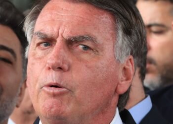 Com ata publicada, STF se aproxima da ordem de prisão de Bolsonaro