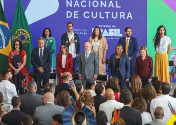 Lula envia ao Congresso Plano Nacional de Cultura