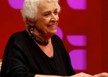 Clara Ant comenta sobre conflito Israel-Palestina no DR com Demori