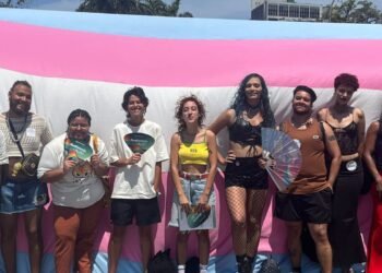 Marcha trans e travestis pede garantia de direitos e fim da violência