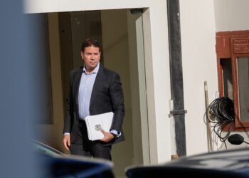 MJ formaliza ao Itamaraty pedido de extradição de Ramagem