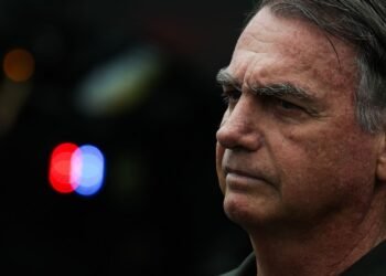 Bolsonaro passará por perícia médica na próxima quarta-feira