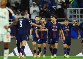 Flamengo perde para PSG e vê sonho do Bi mundial ser adiado