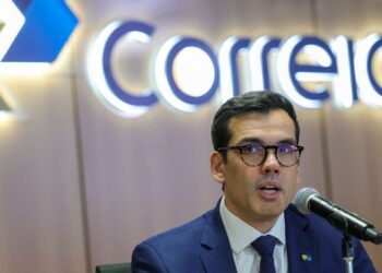 Correios prevê fechar mil agências e 15 mil demissões voluntárias