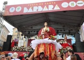 Alvorada, missa campal, cortejo e shows: confira programação dos festejos de Santa Bárbara no Pelourinho | SECOM