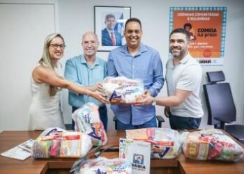 Bahia Sem Fome recebe doação de 1,5 tonelada de alimentos de empresas do setor de comunicação | SECOM