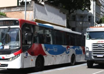 Setor de serviços cresce 0,3% em outubro, nono mês seguido de alta