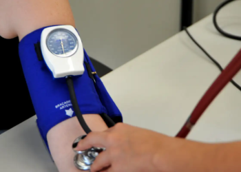 Entidades médicas alertam para prescrição de testosterona para mulher