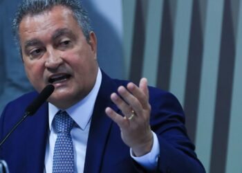 Agenda econômica e social do governo priorizou maioria, diz Rui Costa