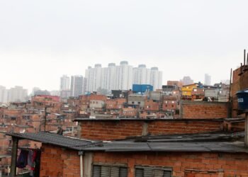 Paraisópolis registra 15°C a mais do que Morumbi durante o verão em SP