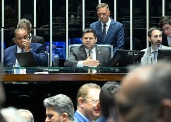 Senado aprova redução da pena de condenados pelo 8/1 e trama golpista