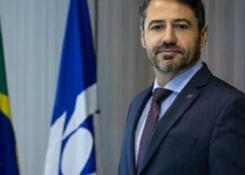 CGU demite ex-chefe da Receita que atuou no caso de joias sauditas