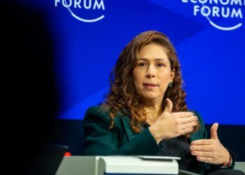 Em Davos, Esther Dweck defende integração da América Latina