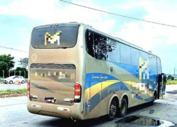 PRF prende motorista de ônibus por dívida de pensão na Bahia