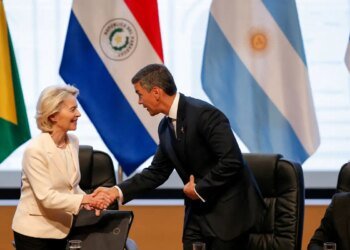 Líderes do Mercosul e da UE assinam acordo e defendem multilateralismo