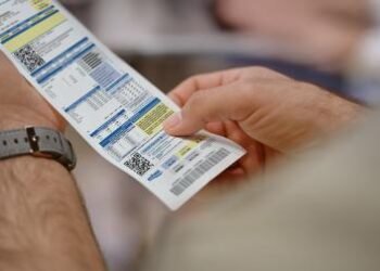 Nova fatura da Embasa começa a chegar aos baianos | SECOM