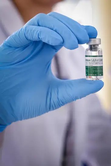 Botucatu (SP), 18/01/2026 - O ministro da Saúde, Alexandre Padilha, iniciou a vacinação contra a dengue com a primeira vacina 100% nacional, de dose única, desenvolvida pelo Instituto Butantan. Foto: Walterson Rosa/MS