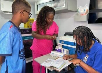 Estado reforça assistência à saúde e leva vacinação para a Micareta de Lauro de Freitas | SECOM